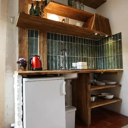 Joli Studio Dans Les Puces Appartamento *