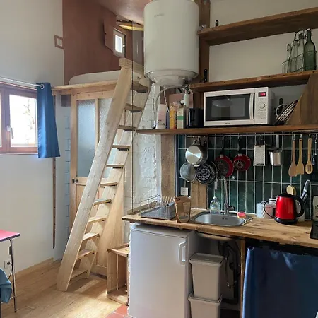 Joli Studio Dans Les Puces Appartamento *